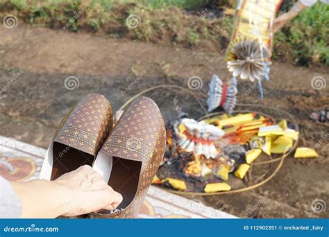 chinese shoe burning